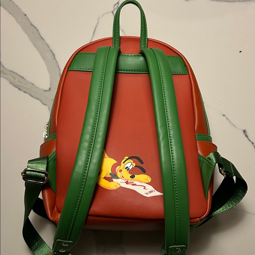 Loungefly mickey & Minnie Mouse hot cocoa fireplace mini backpack Authentic - Picture 5 of 11